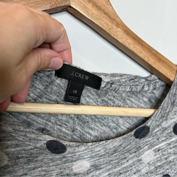 J Crew Womens Size XS Grey Polka Dot Tee Shirt Slub Cotton Blue White Crewneck - Picture 4 of 8